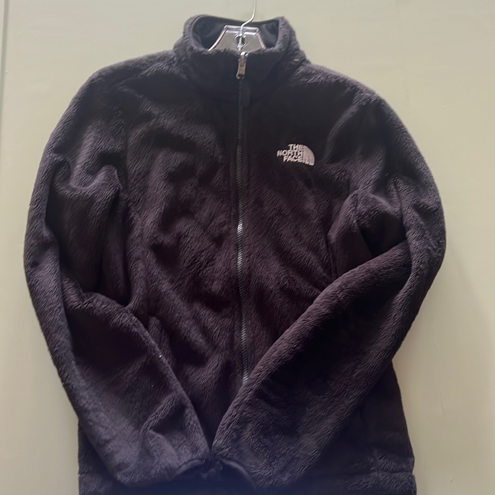 Black north face jacket